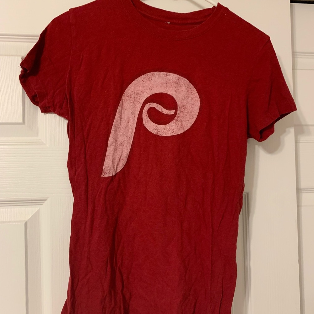 Phillies T-shirt
